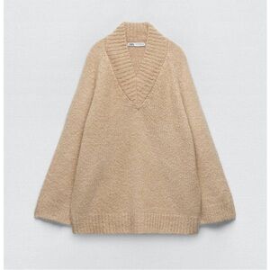 Zara Oversized Chunky V-neck Knit Sweater in Beige